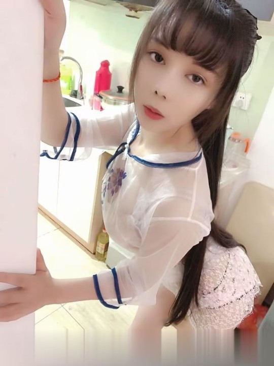 风情小骚妇.