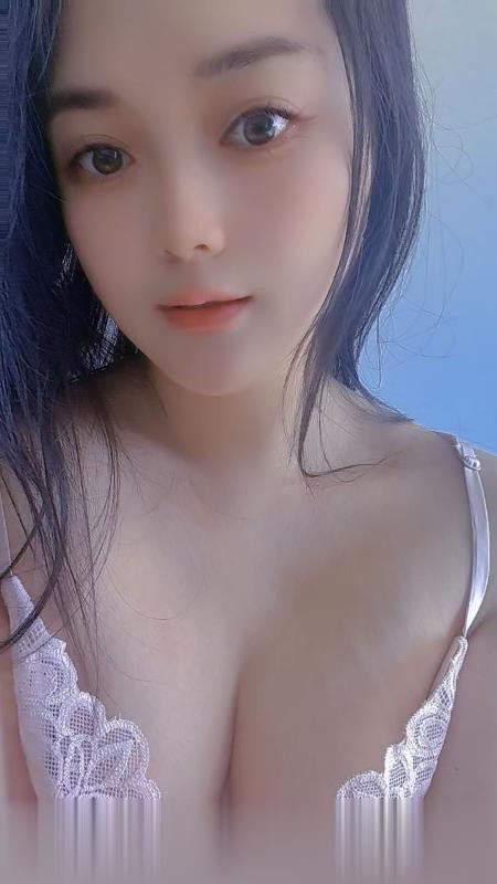 服务型盼盼.