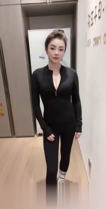 会夹B的少妇