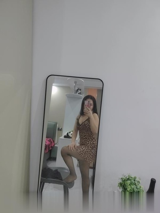 西乡翘臀泡泡