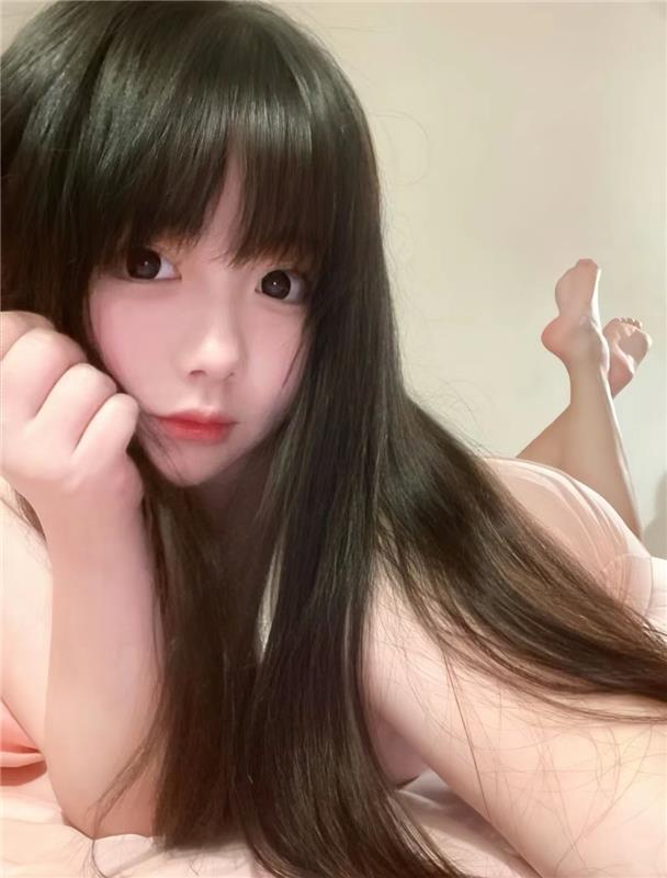萧山丰满居家少女