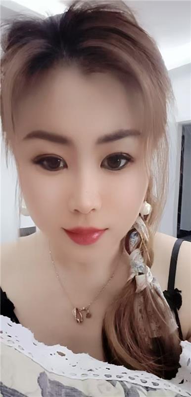 潘家园桥东大胸东北少妇