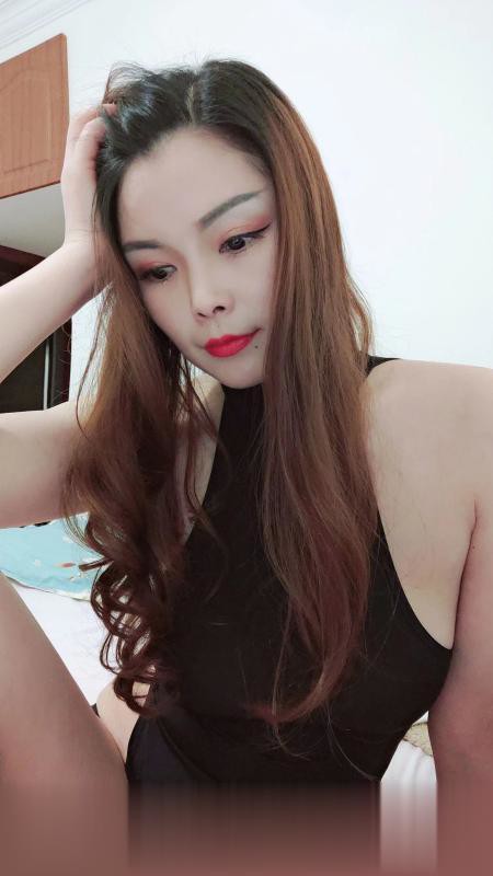 风韵轻熟小雨
