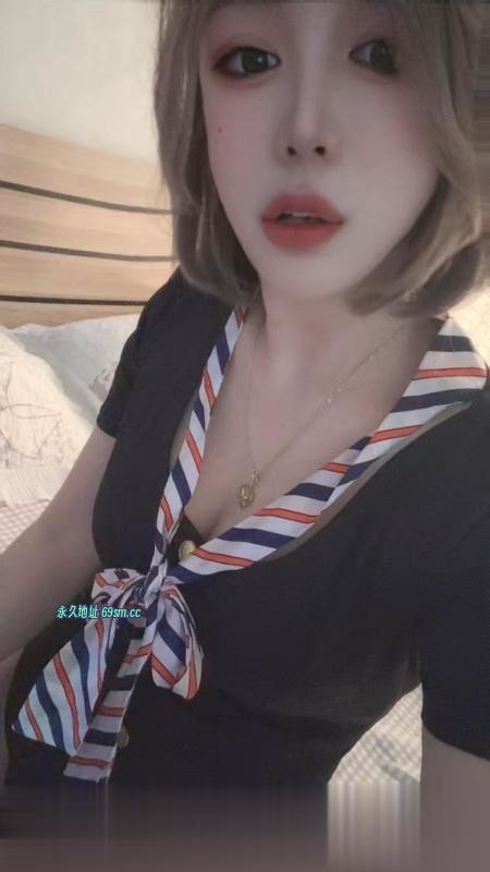 塘沽香宝儿.